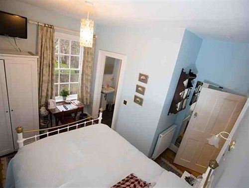 5 Chapel Street Bed And Breakfast Кембридж Экстерьер фото